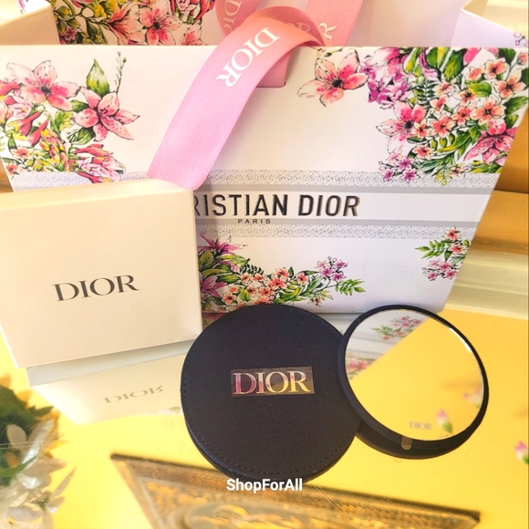 Dior Cosmetic-Makeup Mirror/Carrying Case - Picture 4 of 9